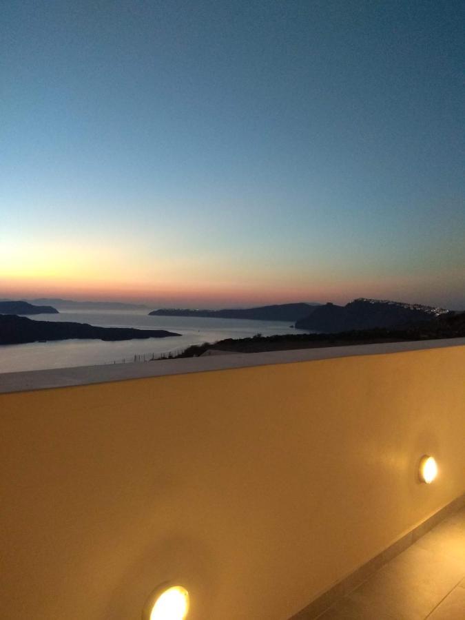 Santa Rinoula Suites Sea Sunset Views Adults Only Megalochori  Buitenkant foto