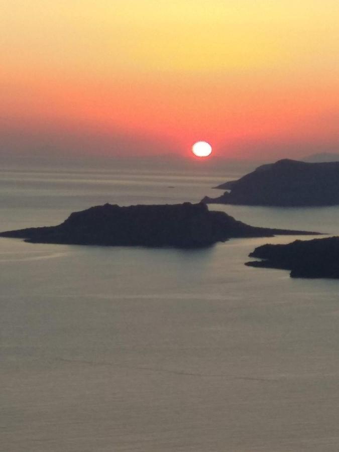 Santa Rinoula Suites Sea Sunset Views Adults Only Megalochori  Buitenkant foto