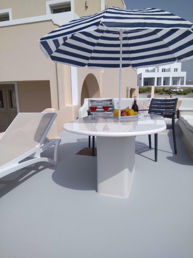Santa Rinoula Suites Sea Sunset Views Adults Only Megalochori  Buitenkant foto